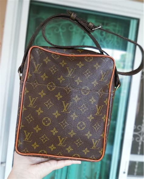 Louis Vuitton sling bag vintage